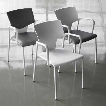 Rouillard Dexta Link Side Chair